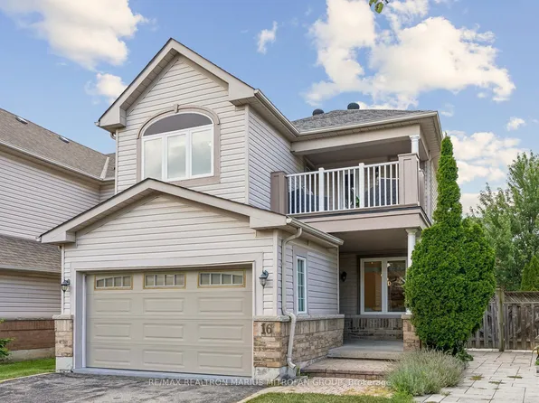 16 Trout Lily Ave, Markham, ON L3S 4C1