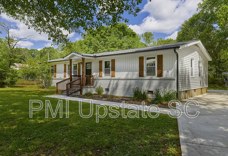 101 Paris View Dr — Photo 6