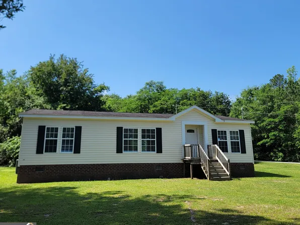 228 Cedar St, Wadley, GA 30477