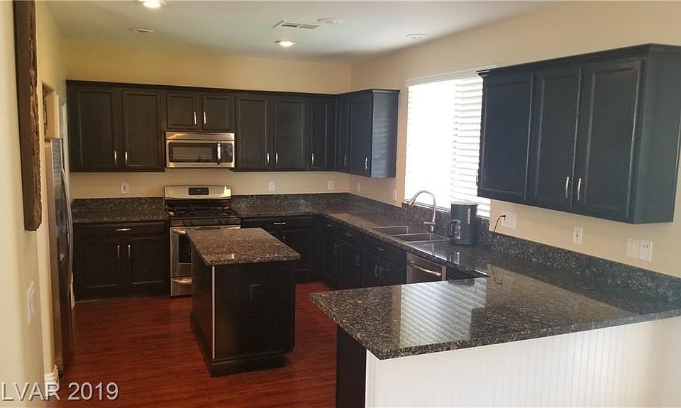 1st image of 9652 Lightheart Ave