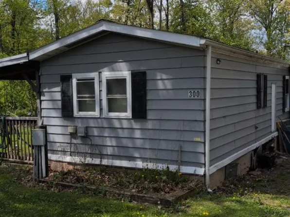 300 Horseshoe Trail Rd #300C, Denver, PA 17517