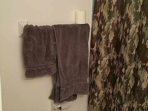 Hall full bath