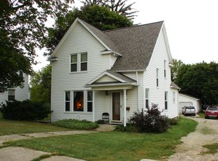 310 W Center St, Ithaca, MI 48847