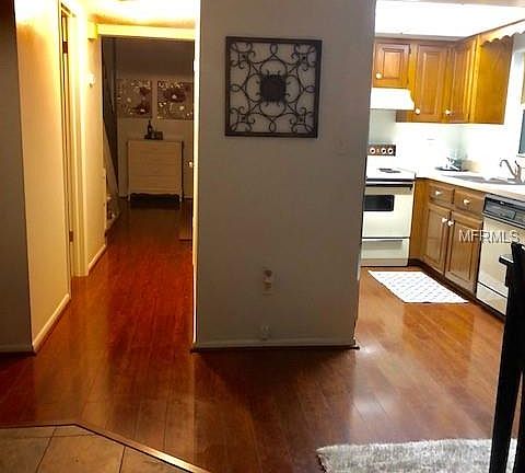 5th image of 7272 Moffatt Ln