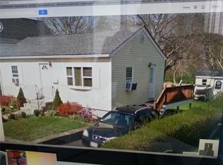 4 Billings St, Taunton, MA 02780