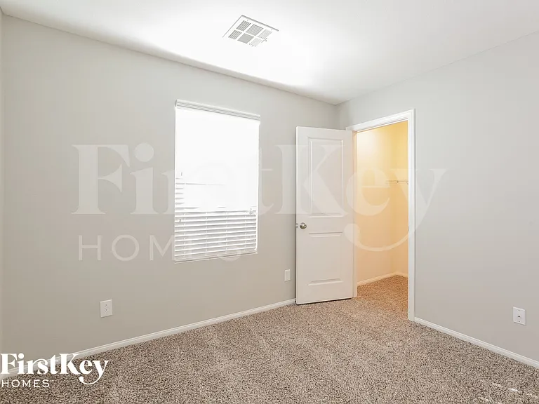 9316 Polwarth Ct — Photo 12