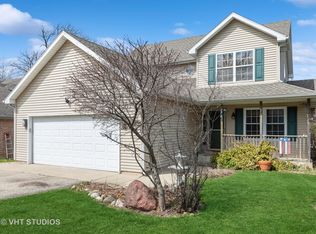 8602 Coral Rd, Wonder Lake, IL 60097