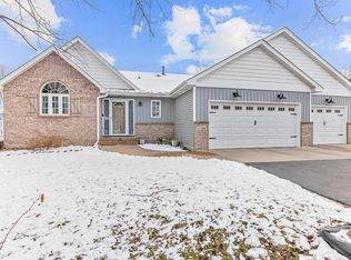 17569 Ridgewood Ct SE, Prior Lake, MN 55372