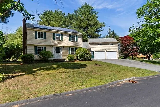 6 Conestoga Rd