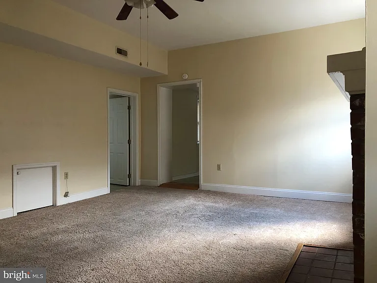 104 S Loudoun St #2 — Photo 7