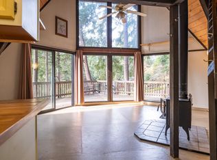 743 Forest View Dr, Willow Creek, CA 95573