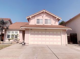 899 Canada Dr, Milpitas, CA 95035