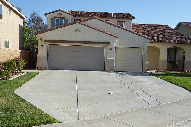 1st image of 29065 Shadow Hills St
