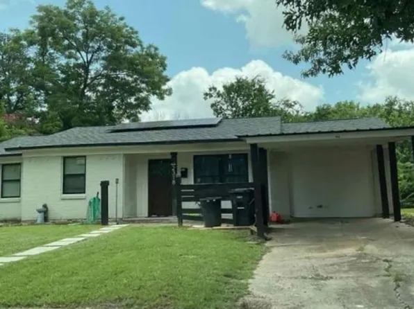 2318 Loyce Dr, Mesquite, TX 75149