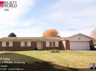 19215 Edgewood Ln, Noblesville, IN 46060