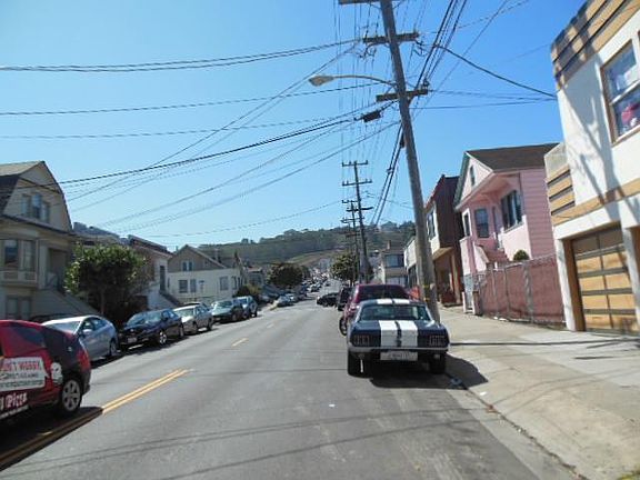 5th image of 49 Crocker Ave