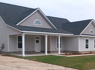 125 Cardinal Ln, Jesup, GA 31545