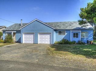 1366 SW Alicia Ln, Waldport, OR 97394
