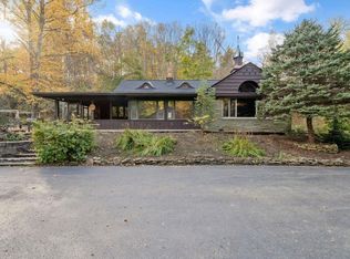 27601 Leater Rd, Rockbridge, OH 43149
