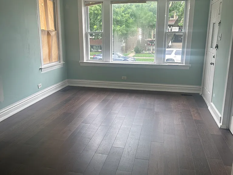 1803 S 59th Ave — Photo 5
