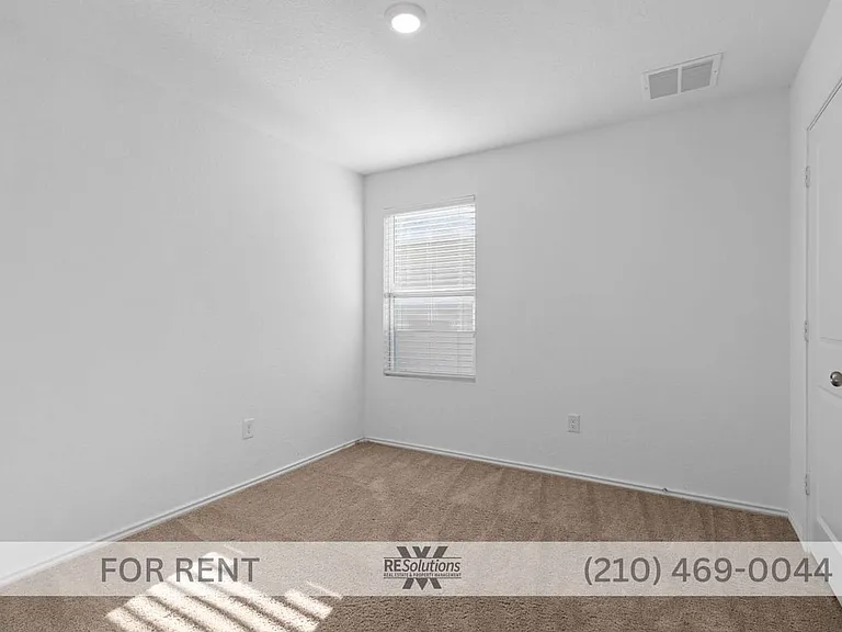 13551 Barton Cv — Photo 14