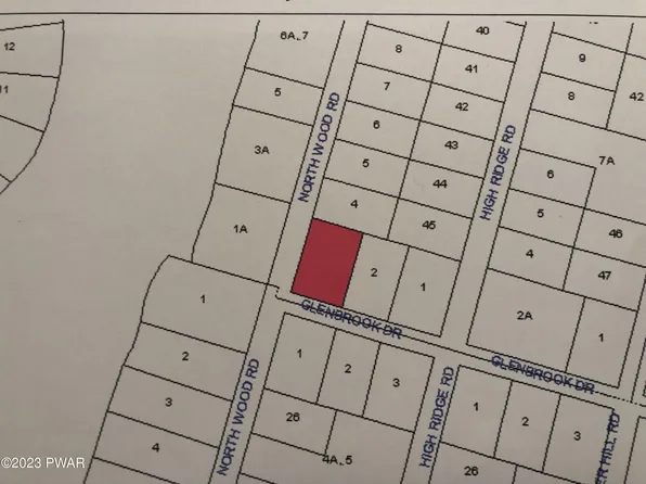 3 Northwood Rd, Dingmans Ferry, PA 18328