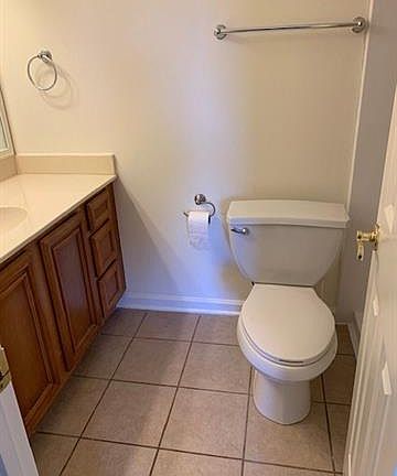 5th image of 2511 Metairie Lawn Dr #112