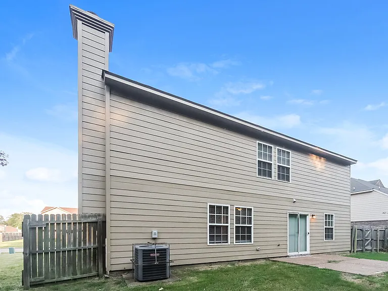 4521 Oakden Ln — Photo 17