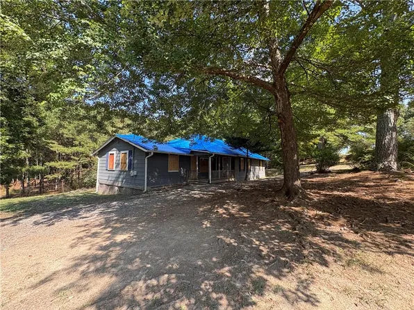 363 Potts Rd, Kingston, GA 30145