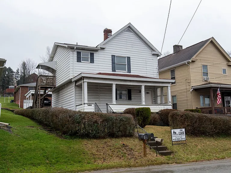 2602 Brown Ave — Photo 14