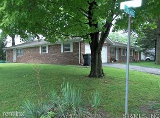 501 Lorenz Ln, Belleville, IL