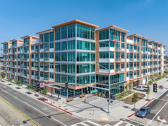 2nd image of 795 3rd Ave #225
