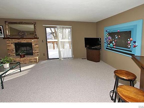 4th image of 636 Painted Vista Dr