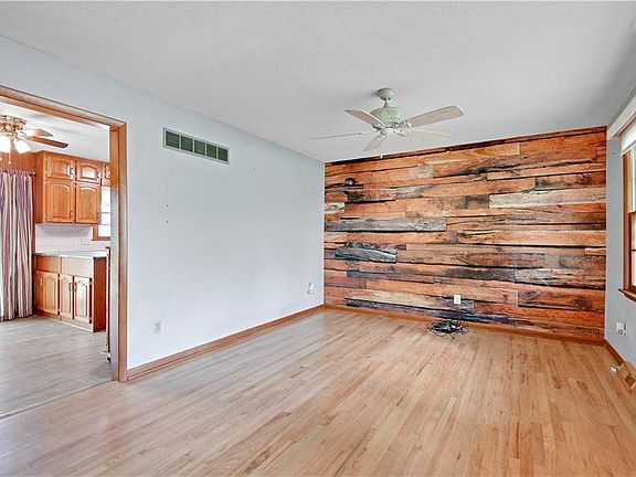 4th image of 2938 N 67th St