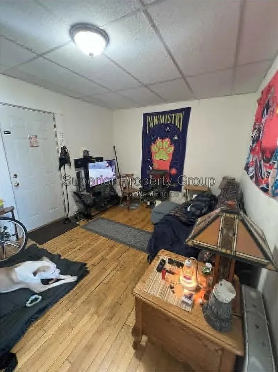 1 bed, 1.0 bath, $725 — Photo 3