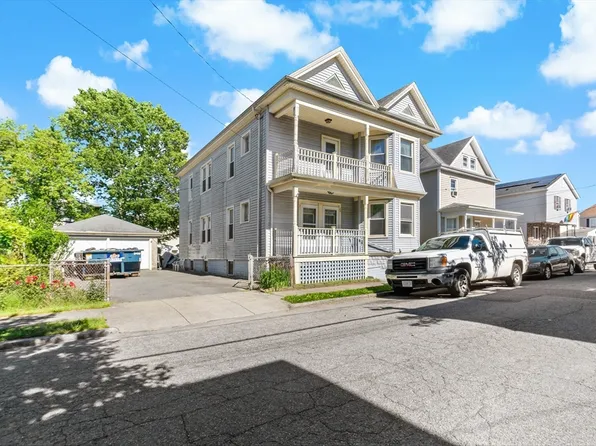 28 Vernon St, New Bedford, MA 02745