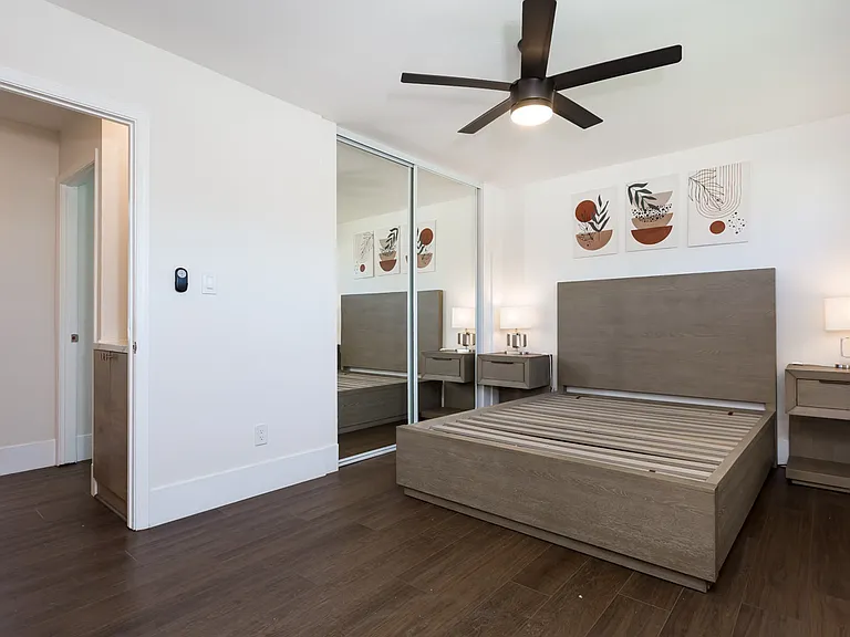 2021 Cardinal Dr — Photo 24