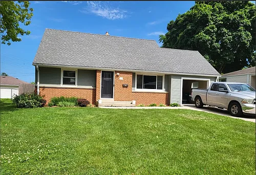 W158N9026 Charles Dr Photo 1