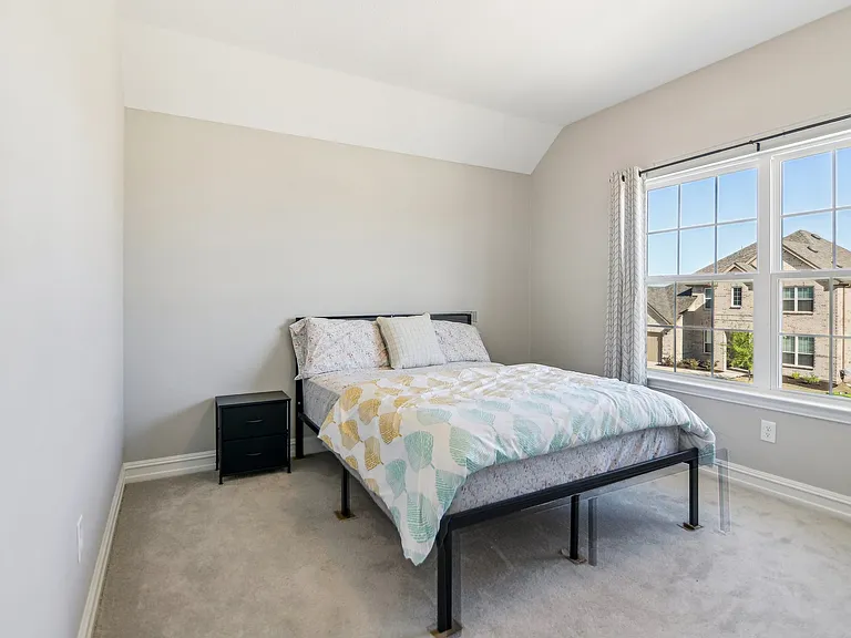 1512 Quentin Dr — Photo 28