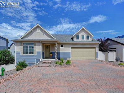 6682 Golden Briar Ln, Colorado Springs, CO, 80927