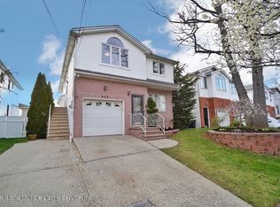 456 Eltingville Blvd, Staten Island, NY 10312