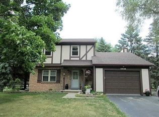 1716 Cass Rd, Maumee, OH 43537