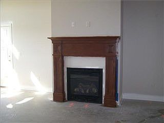 2nd image of 1591 Linkhorn Dr