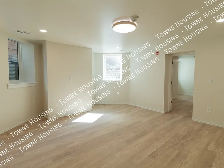 17 N Pearl St #1 — Photo 14