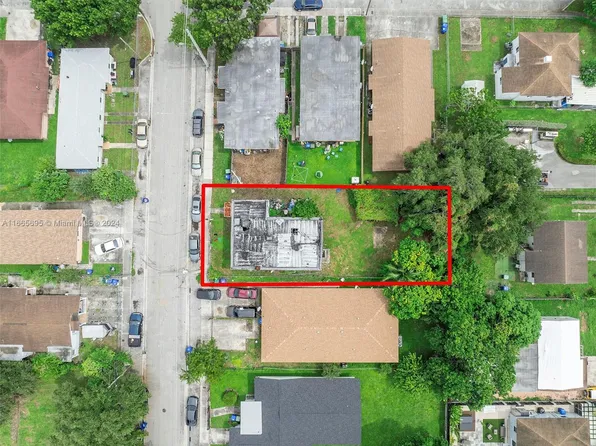 790 NW 55th Ter, Miami, FL 33127