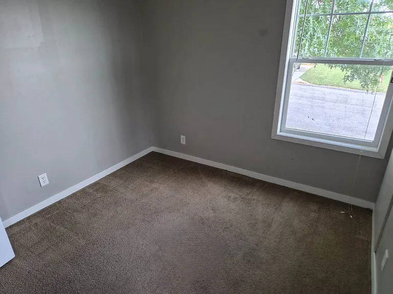 Five Seasons Davenport — Photo 18