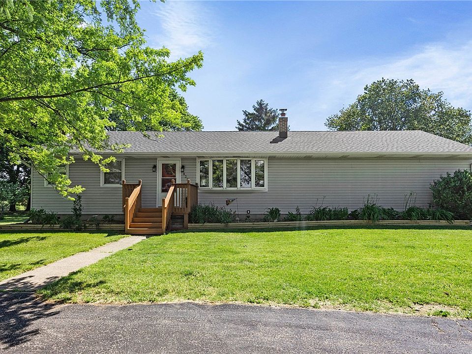 1st image of 839 Crowley Rd