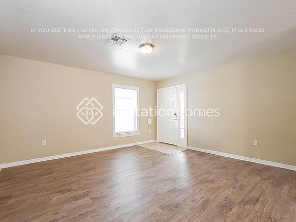 3rd image of 181 Owenshire Cir
