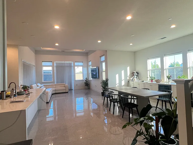 4570 Miner Dr — Photo 4