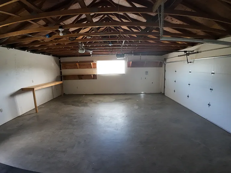 14320 Sycamore Ave — Photo 24